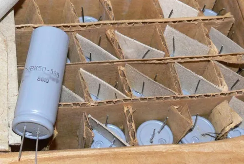 К50-38 25в 2200 мкф фото 2